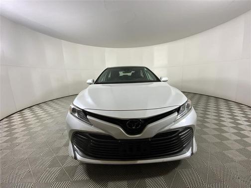 2019 Toyota Camry XLE