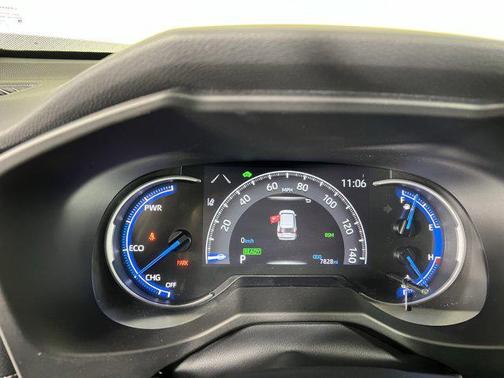 2023 Toyota RAV4 Hybrid LE