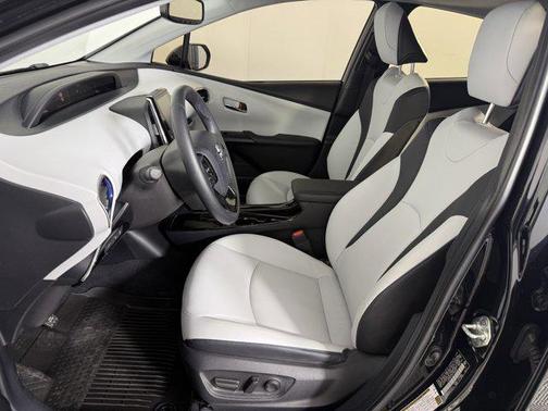 2022 Toyota Prius Limited