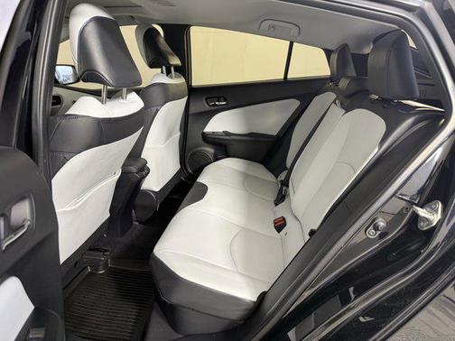 2022 Toyota Prius Limited