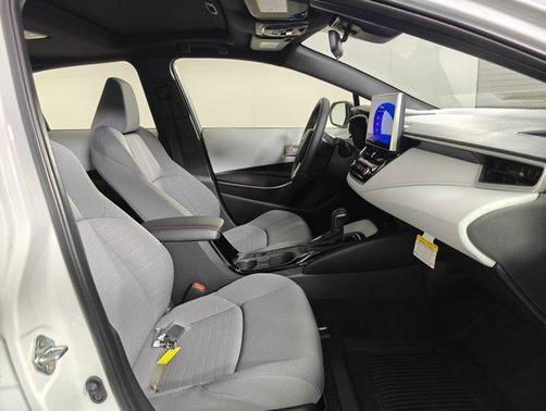 2025 Toyota Corolla Hybrid SE