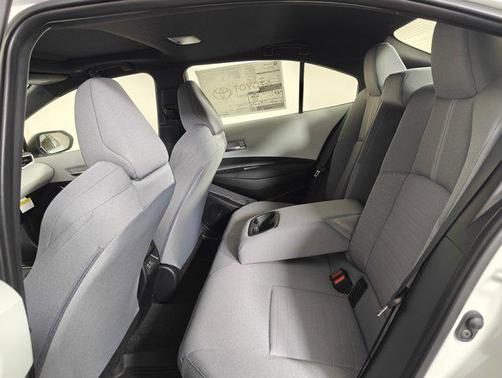 2025 Toyota Corolla Hybrid SE