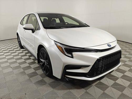 2025 Toyota Corolla Hybrid SE