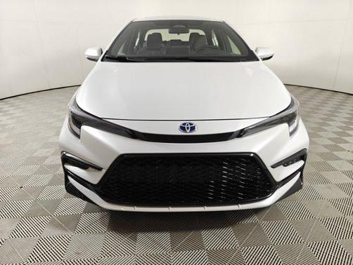 2025 Toyota Corolla Hybrid SE