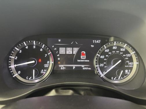 Midnight Black Metallic 2020 Toyota Highlander XLE