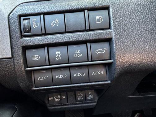 2025 Toyota Tacoma Hybrid Trailhunter