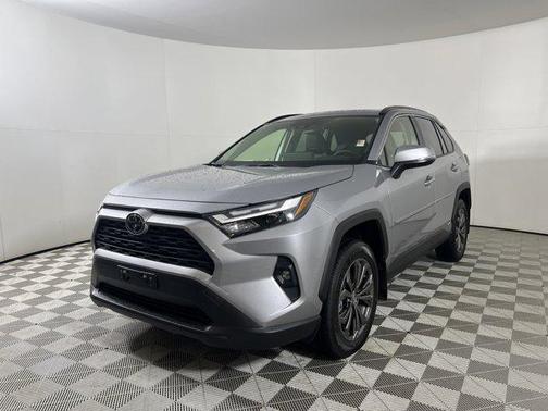 2025 Toyota RAV4 Hybrid XLE Premium