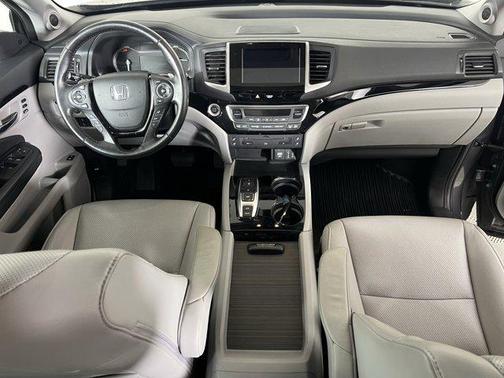 2018 Honda Pilot Elite