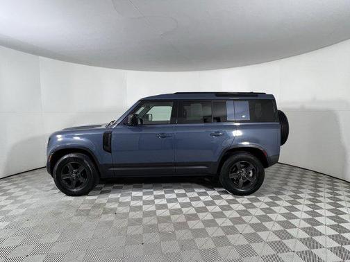 2023 Land Rover Defender 110 Standard