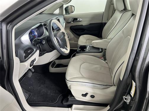 2020 Chrysler Pacifica Hybrid Limited