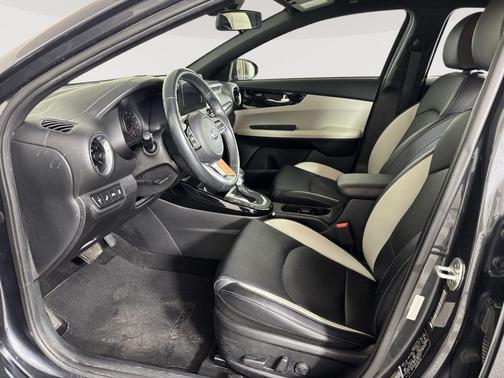 Gravity Grey 2019 Kia Forte EX