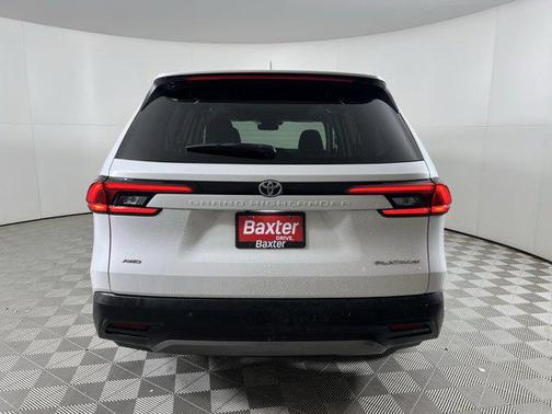 2024 Toyota Grand Highlander Platinum
