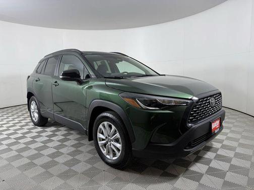 2025 Toyota Corolla Cross LE