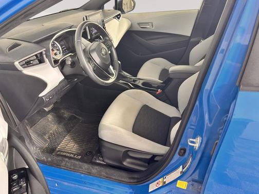 Blue Flame 2019 Toyota Corolla Hatchback SE