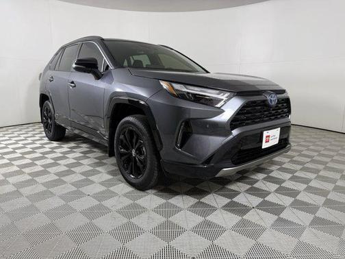 2024 Toyota RAV4 Hybrid SE