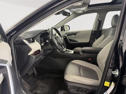 Midnight Black Metallic 2021 Toyota RAV4 Limited