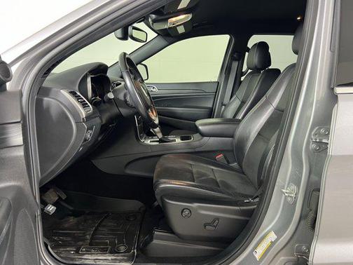 2019 Jeep Grand Cherokee Laredo