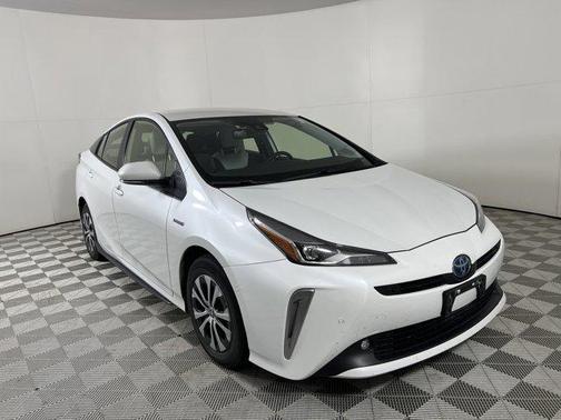 2022 Toyota Prius XLE