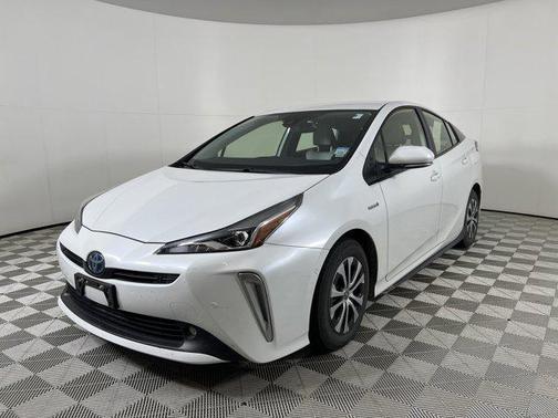 2022 Toyota Prius XLE
