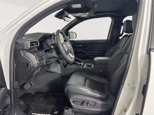 2025 Toyota Tacoma Hybrid TRD Off Road