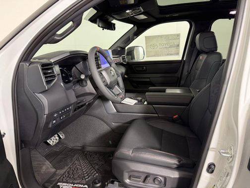 2025 Toyota Sequoia Base
