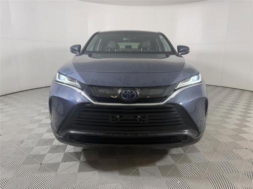 2023 Toyota Venza LE