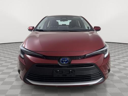 2025 Toyota Corolla Hybrid XLE
