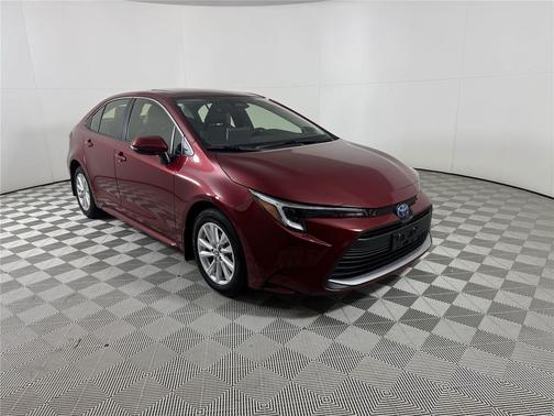 2025 Toyota Corolla Hybrid XLE