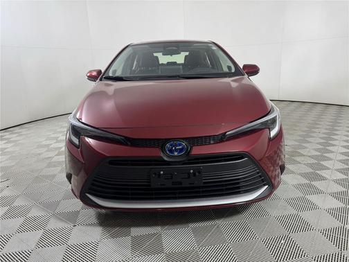 2025 Toyota Corolla Hybrid XLE