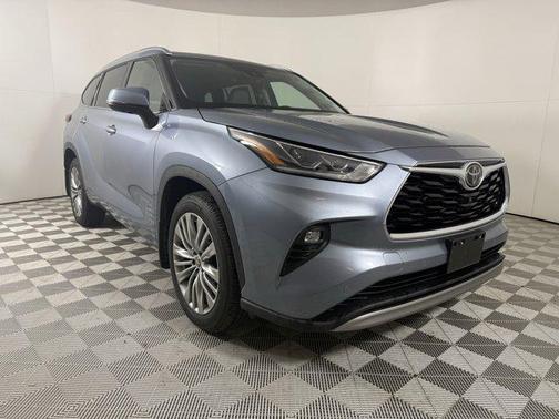 2020 Toyota Highlander Platinum