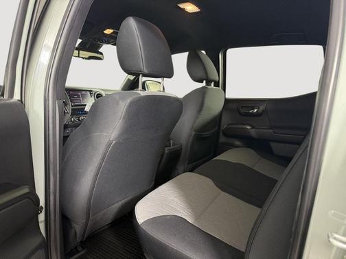 2023 Toyota Tacoma TRD Off-Road