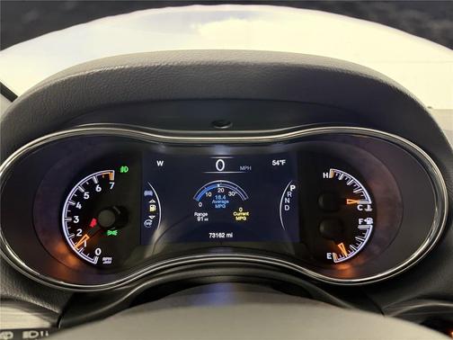 2022 Jeep Grand Cherokee Laredo