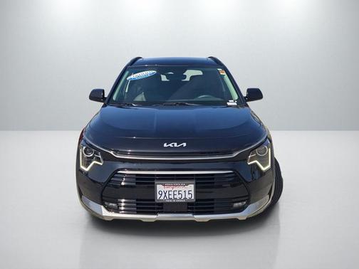 Aurora Black 2025 Kia Niro EX Touring