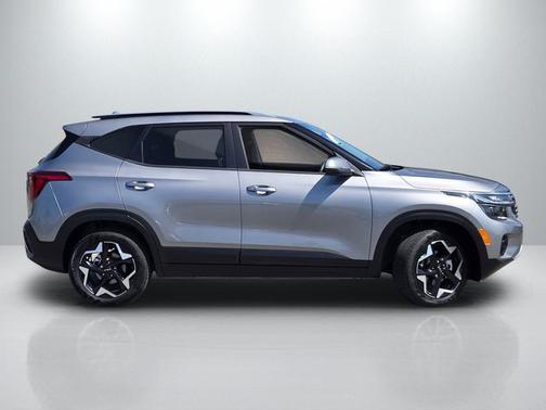 Steel Gray 2026 Kia Seltos S