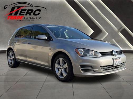 2017 Volkswagen Golf TSI Wolfsburg Edition 4-Door