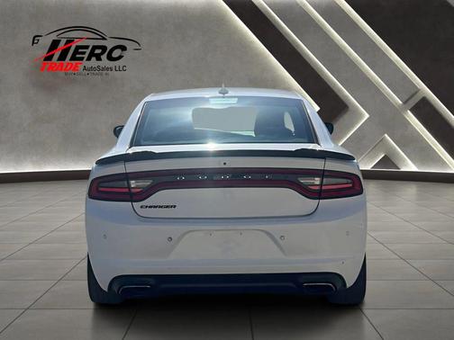 2017 Dodge Charger SXT