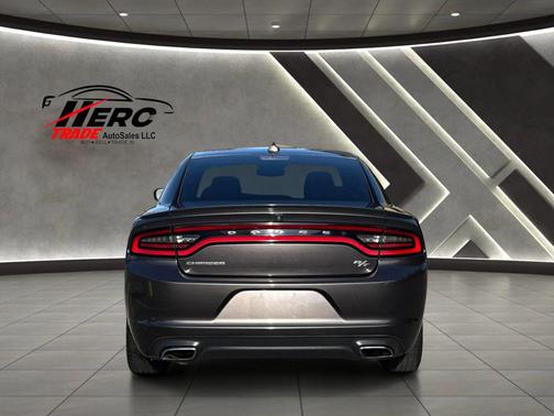 Granite Crystal Metallic Clearcoat 2015 Dodge Charger R/T