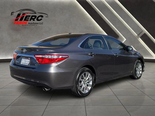 2015 Toyota Camry XLE