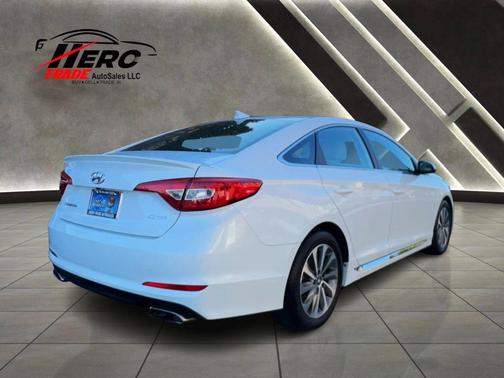 2015 Hyundai SONATA Sport