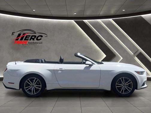 White 2017 Ford Mustang EcoBoost Premium