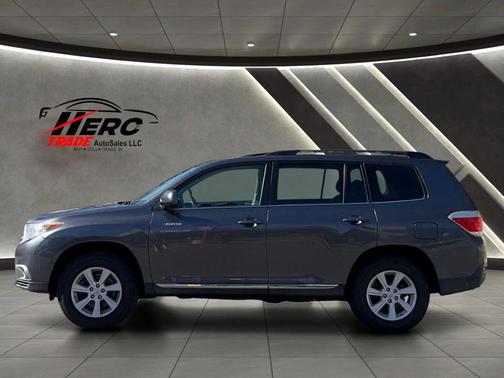 2013 Toyota Highlander SE