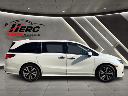 2018 Honda Odyssey Elite