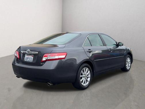 2011 Toyota Camry XLE