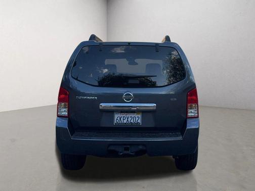 2010 Nissan Pathfinder S FE+