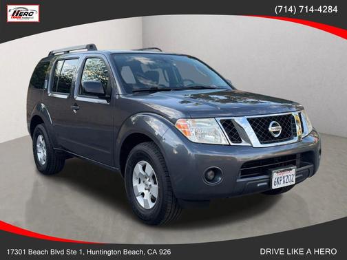 2010 Nissan Pathfinder S FE+
