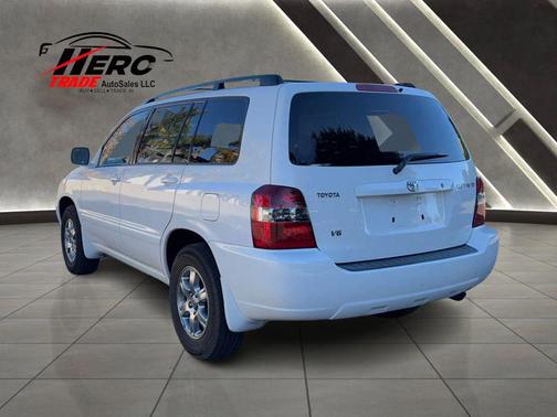 2005 Toyota Highlander Base