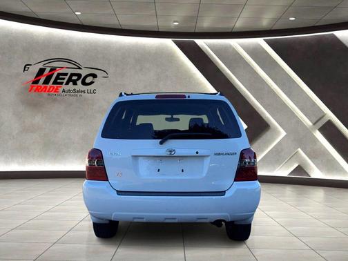 2005 Toyota Highlander Base