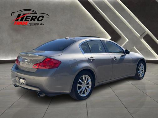 2009 INFINITI G37 Journey