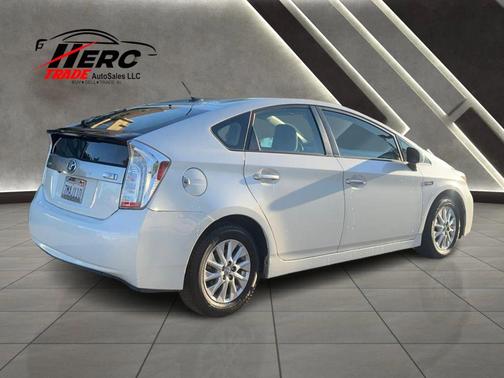 2015 Toyota Prius Plug-in Advanced