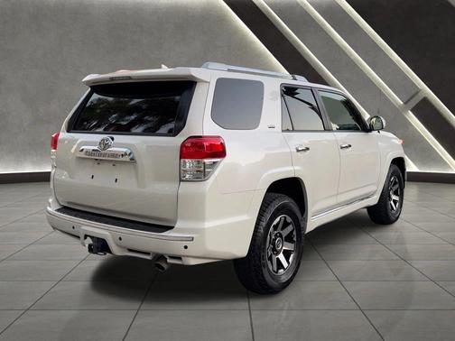2013 Toyota 4Runner SR5